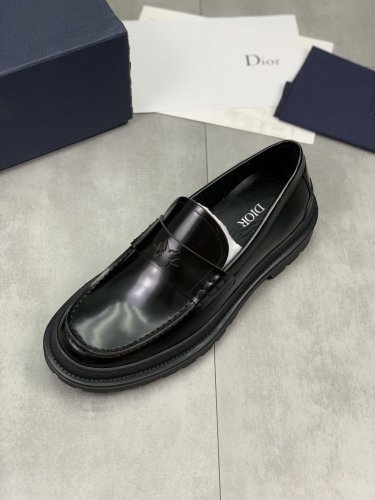 ディオール靴コピー大人気2022新品 Dior メンズ 革靴