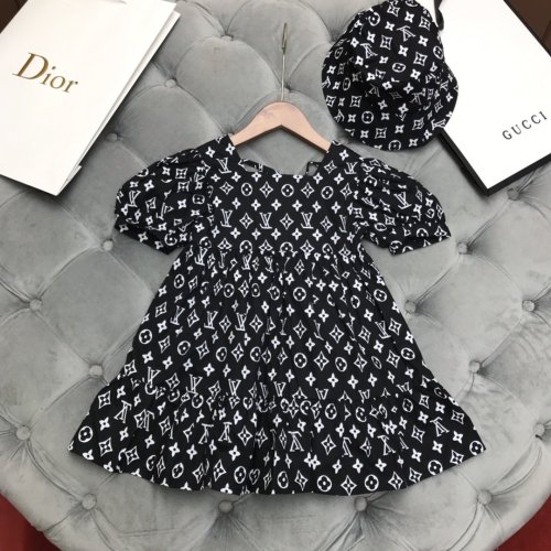 ルイヴィトン子供服コピー 定番人気2021新品 Louis Vuitton 女の子 スカート