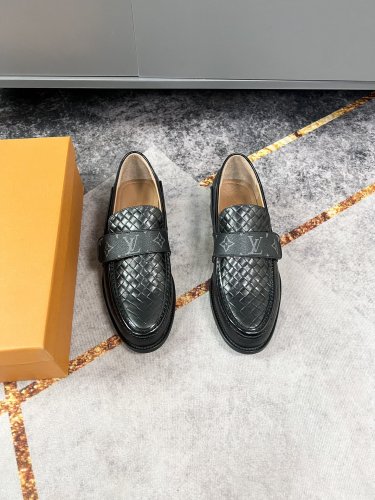 ルイヴィトン靴コピー 2022新品注目度NO.1 Louis Vuitton メンズ 革靴