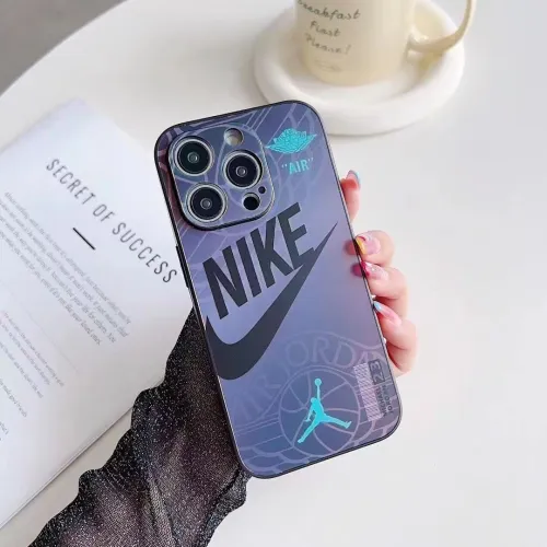 Glow-in-the-dark iPhone case, green night magic