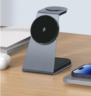 3-in-1 magnetic wireless charger