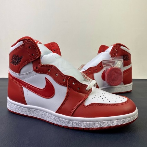 Free shipping maikesneakers Air Jordan 1 “Chicago Black Toe” CQ4921-601