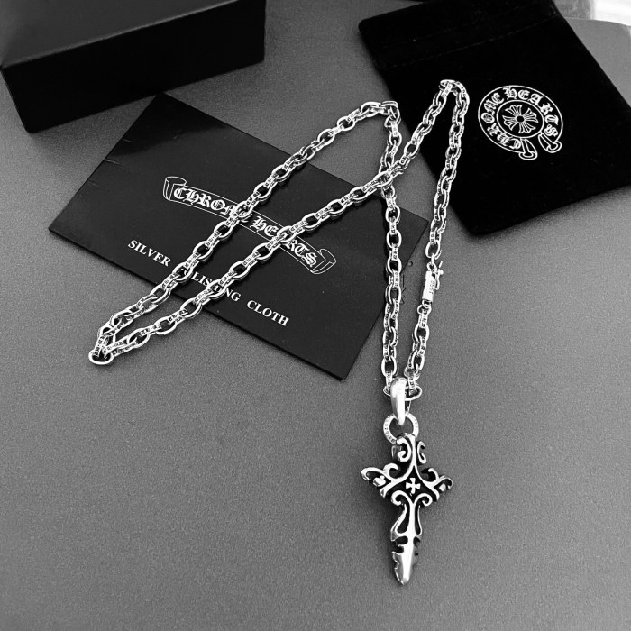 Free shipping maikesneakers Necklace