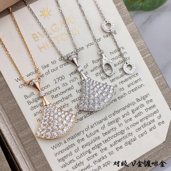 Free shipping maikesneakers Necklace