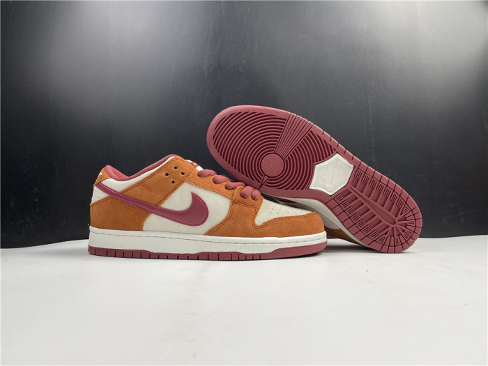Free shipping from maikesneakers Nike SB Dunk Low Pro BQ6817-202