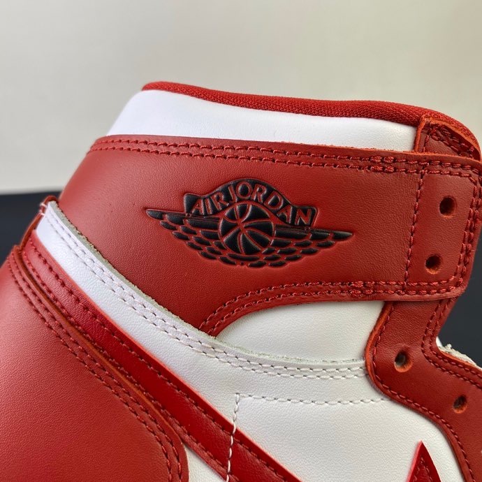 Free shipping maikesneakers Air Jordan 1 “Chicago Black Toe” CQ4921-601