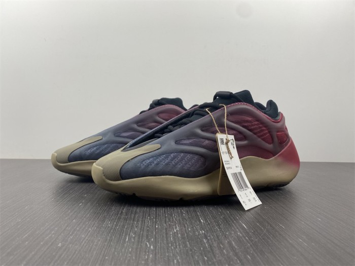 Free shipping maikesneakers Free shipping maikesneakers Yeezy Boost 700 V3 Fade Carbon GW1814