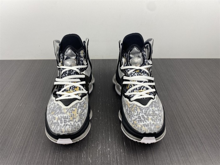 Free shipping from maikesneakers LeBron XIX EP