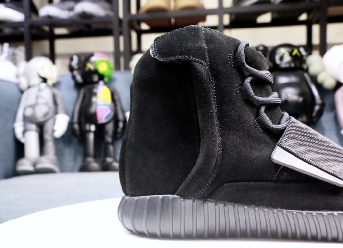 Free shipping maikesneakers Free shipping maikesneakers Yeezy Boost 750 Triple Black