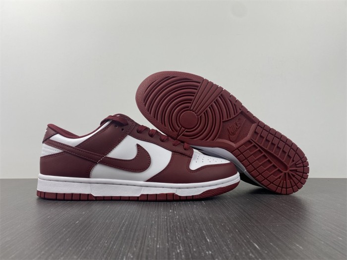 Free shipping from maikesneakers Nike Dunk Low Team Red (2022) DD1391 601