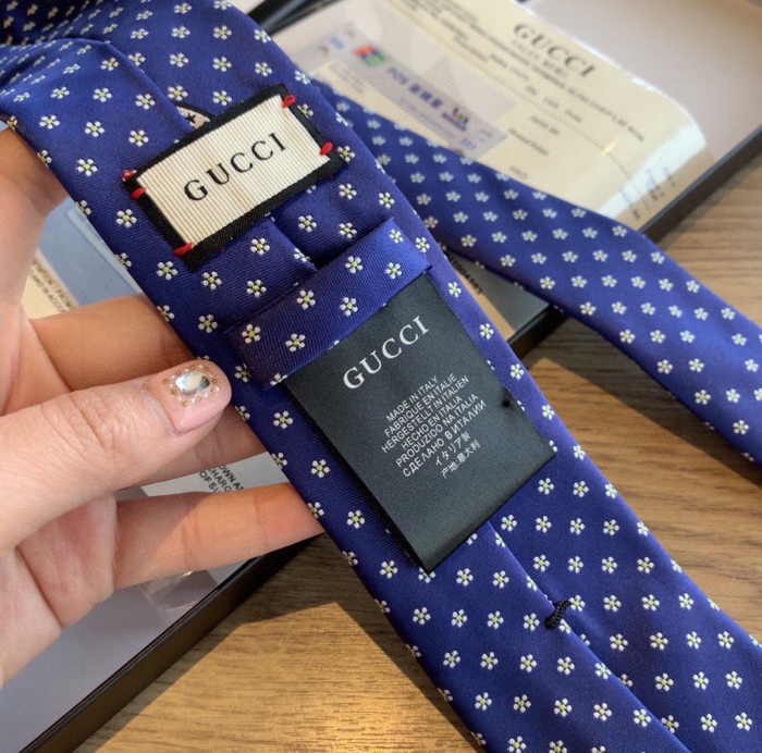 Free shipping maikesneakers Necktie
