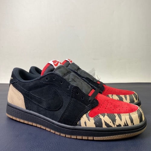 Free shipping maikesneakers SoleFly x Air Jordan 1 Low “Carnivore”