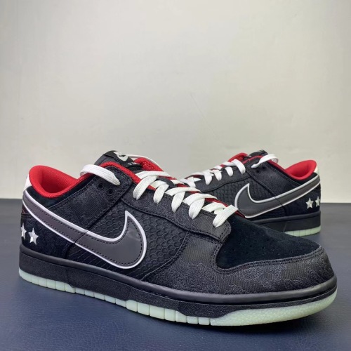Free shipping from maikesneakers LPL X Nike SB Dunk Low DO2327-011
