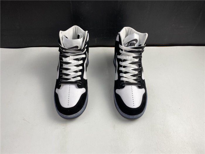 Free shipping from maikesneakers Slam Jam x Nike Dunk High DA1639-101