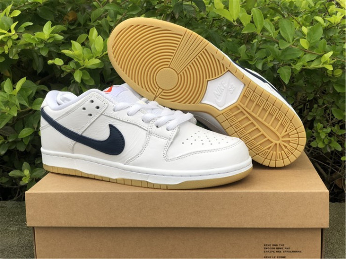 Free shipping from maikesneakers Nike SB Dunk Low CZ2249 100