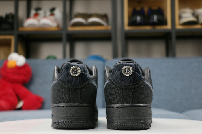 Free shipping from maikesneakers Stussy x Nike Air Force 1 Low “Black” CZ9084-001
