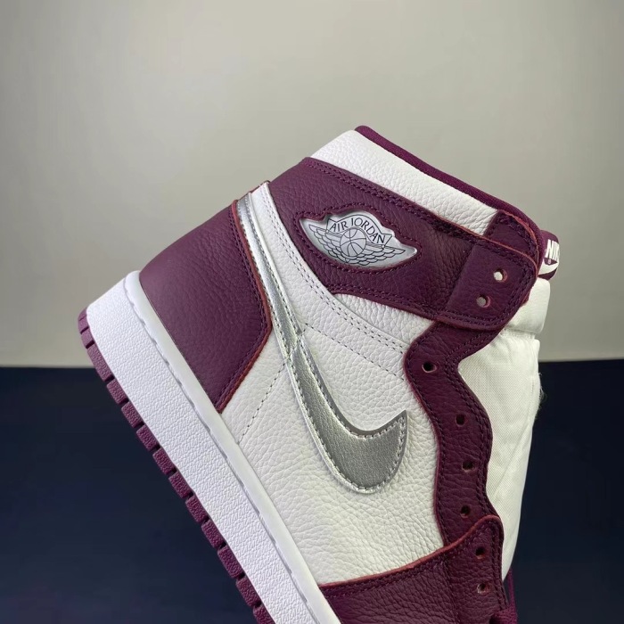 Free shipping maikesneakers Air Jordan 1 High OG“ Bordeaux” 555088-611