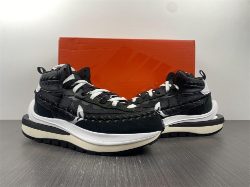 Free shipping from maikesneakers Clot x Sacai x Nike DH9186-001