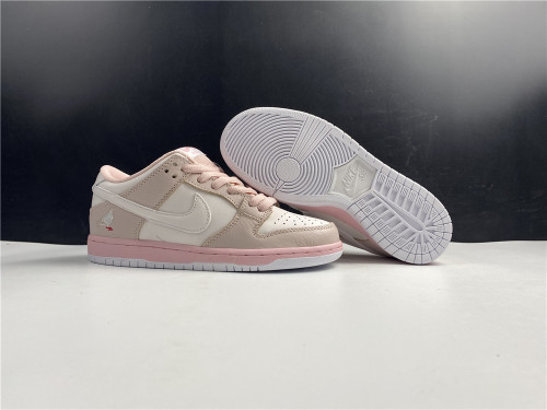 Free shipping from maikesneakers Nike Dunk SB Pink BV1310-012