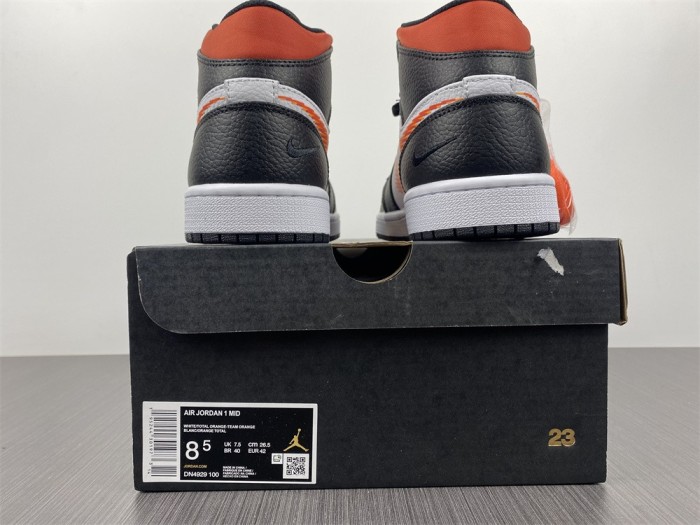 Free shipping maikesneakers Air Jordan 1 Mid Zig Zag