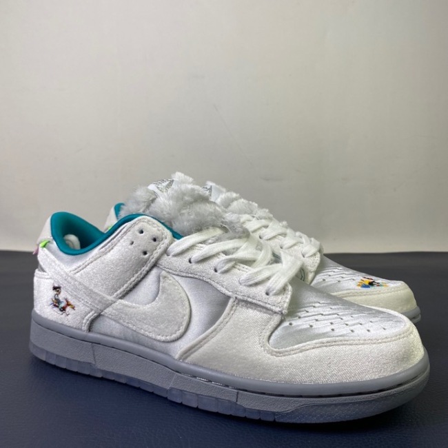 Free shipping from maikesneakers Nike SB Dunk Low