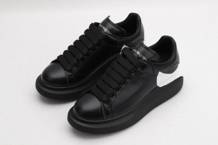 Free shipping maikesneakers Men Women A*lexander M*cqueen Top Sneaker
