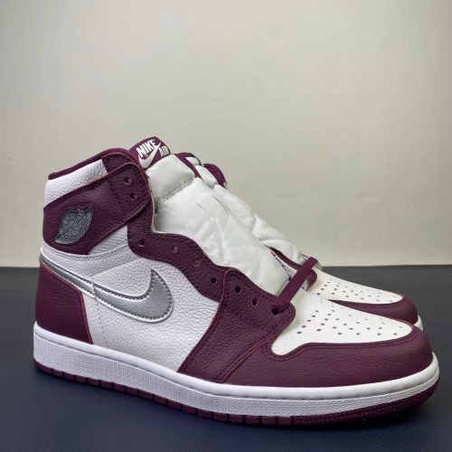 Free shipping maikesneakers Air Jordan 1 High OG“ Bordeaux” 555088-611