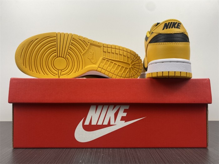 Free shipping from maikesneakers Nike Dunk Low Takes on a Familiar “Goldenrod”