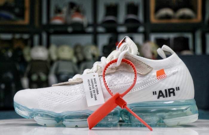 Free shipping from maikesneakers OFF-WHITE Nike Air VaporMax