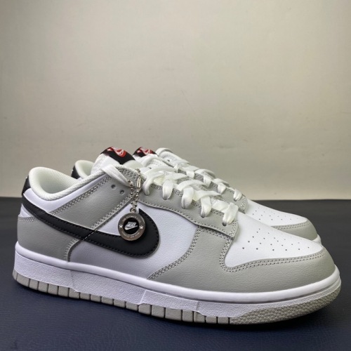 Free shipping from maikesneakers Nike SB Dunk Low DR9654 001