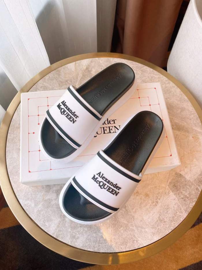 Free shipping maikesneakers Women A*lexander M*cqueen Top Sandals