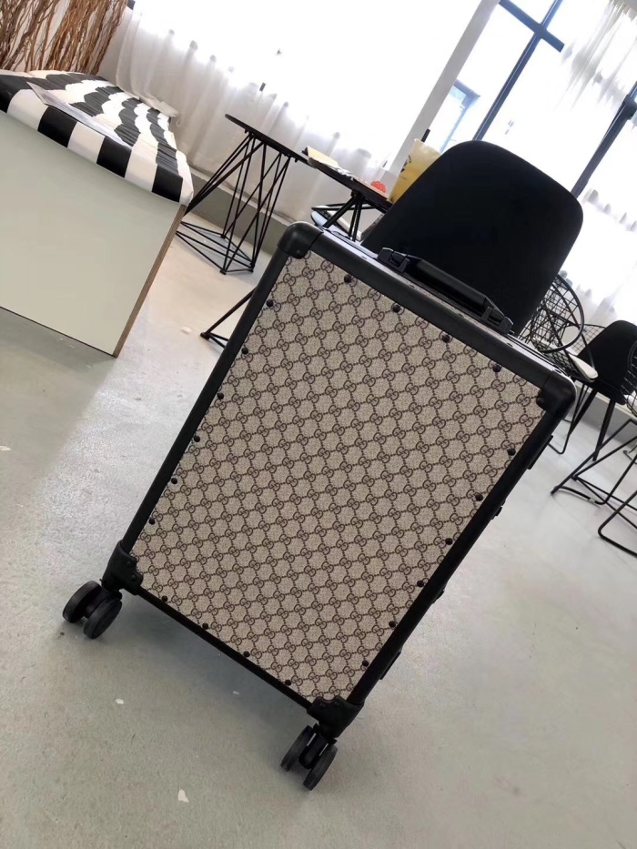 G*UCCI  Luggage   20 inch suitcase  37*21*55CM  （maikesneakers）