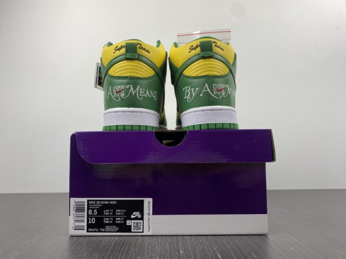 Free shipping from maikesneakers Supreme x Nike SB Dunk High DN3741-700