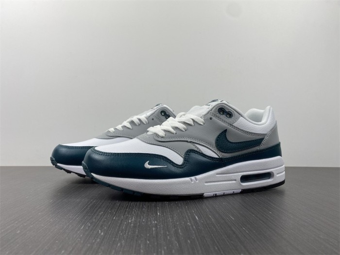 Free shipping from maikesneakers Nike Air Max 1/P DH4059-101