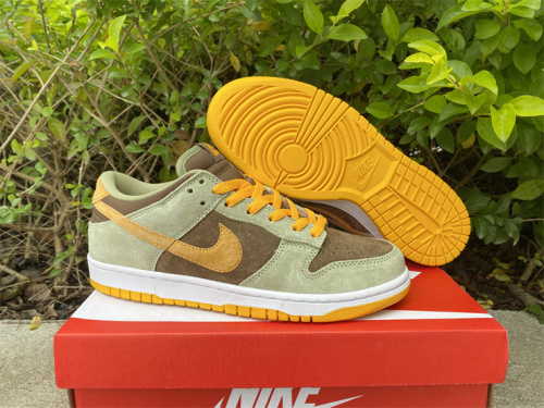 Free shipping from maikesneakers Nike SB Dunk Low SE Dusty Olive DH5360-300