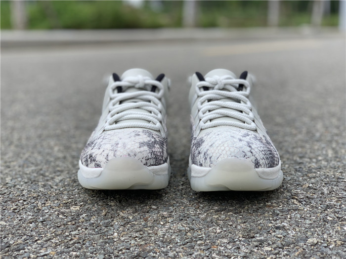 Free shipping maikesneakers Air Jordan 11 Low SE “Snakeskin” CD6846-002