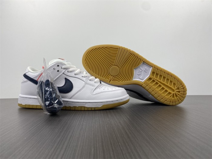 Free shipping from maikesneakers Nike Dunk SB Low Orange Label White Navy CZ2249-100