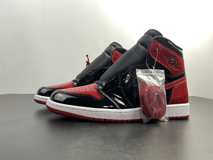 Free shipping maikesneakers Air Jordan 1 High OG “Bred Patent” 555088-063