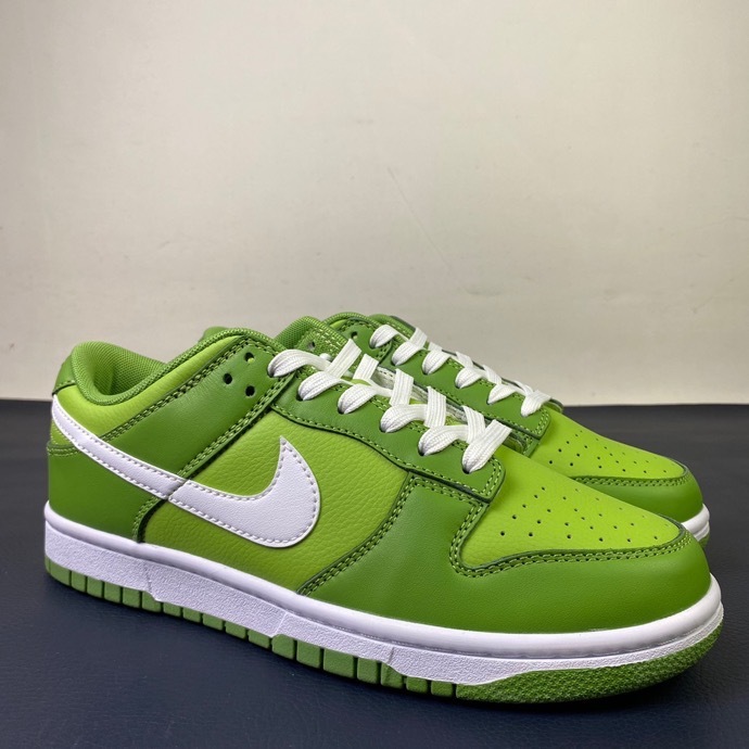Free shipping from maikesneakers Nike SB Dunk Low DJ6188 300