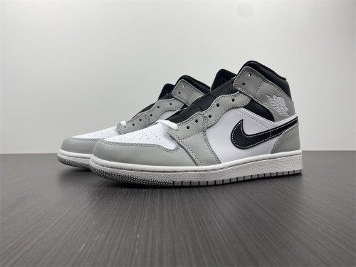 Free shipping maikesneakers Air Jordan 1 Mid “Light Smoke Grey” 554724-078