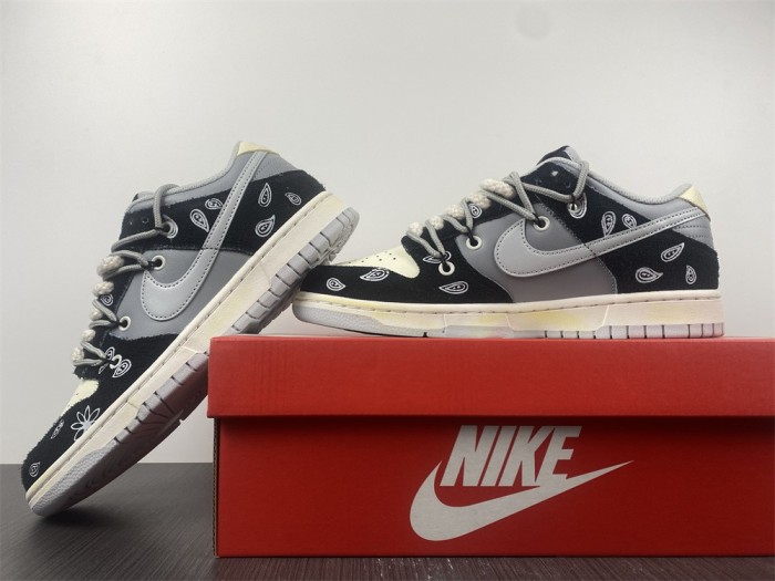 Free shipping from maikesneakers Nike Dunk Low DH7913-001