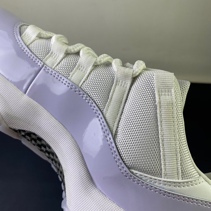 Free shipping maikesneakers Air Jordan 11 Low WMNS PURE VIOLET AH7860-101