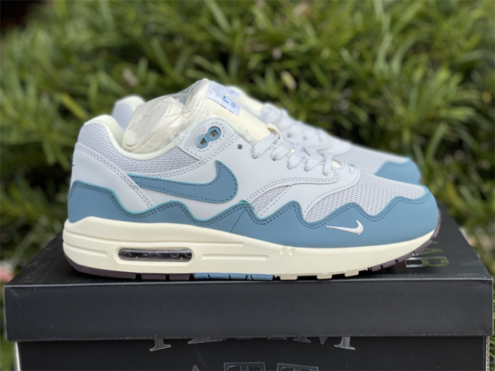 Free shipping from maikesneakers Patta x Nike Air Max 1 “Noise Aqua” DH1348-001