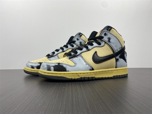 Free shipping from maikesneakers Nike SB Dunk High DD9404-700