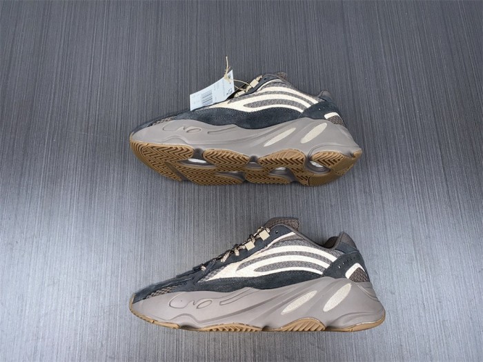 Free shipping maikesneakers Free shipping maikesneakers Yeezy Boost 700 V2 GZ0724