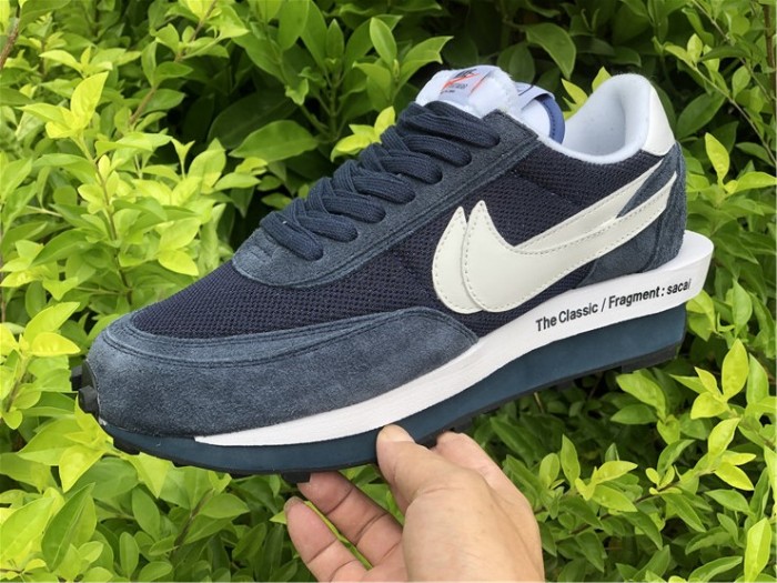 Free shipping from maikesneakers fragment x sacai x Nike LDWaffle DH2684-400