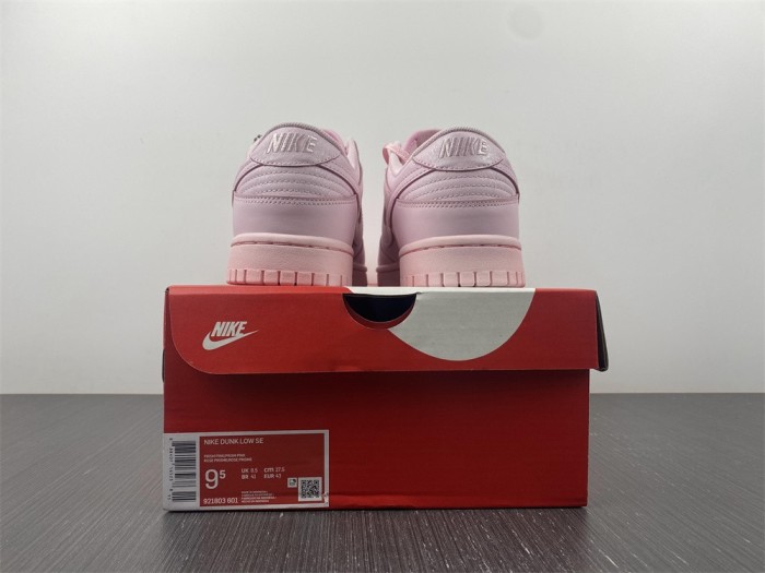 Free shipping from maikesneakers Nike SB Dunk Low Pink 921803-601