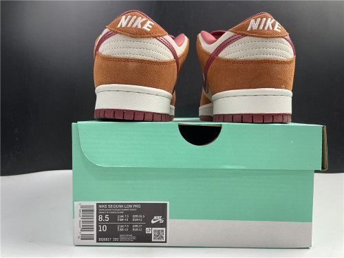 Free shipping from maikesneakers Nike SB Dunk Low Pro BQ6817-202