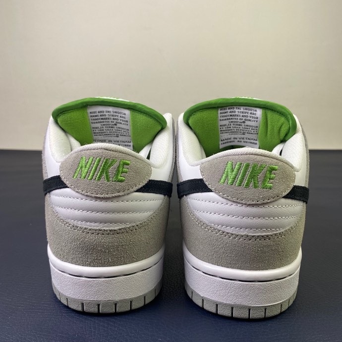 Free shipping from maikesneakers Nike SB Dunk Low BQ6817 011