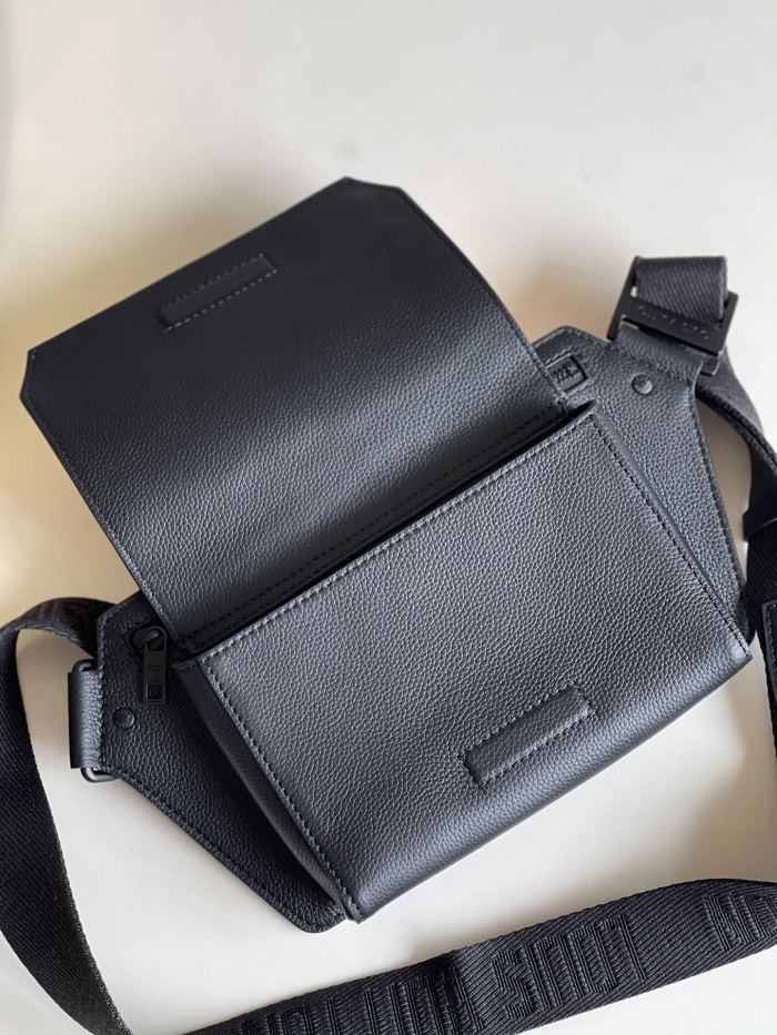 Free shipping maikesneakers L*ouis V*uitton Bag Top Quality 30 x 16 x 3 cm